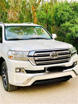 تويوتا لاندكروزر